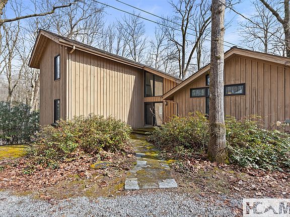 2nd image of 583 Heaton Forest Road