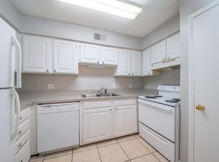 7507 Beach Blvd #2403, Jacksonville, FL 32216