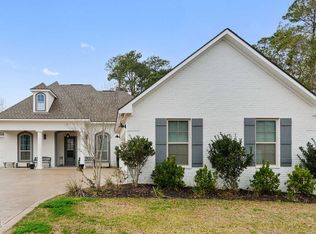 5497 Caymus Cv, Ocean Springs, MS 39564