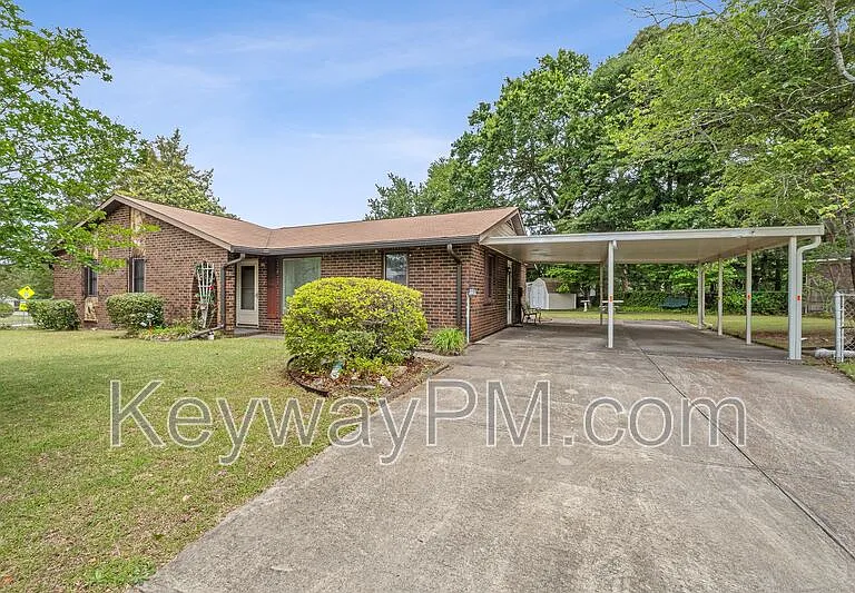 4537 Shawnee Rd — Photo 2