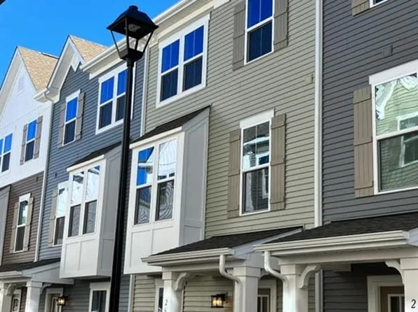 2680C Azalea Garden Rd, Norfolk, VA 23513