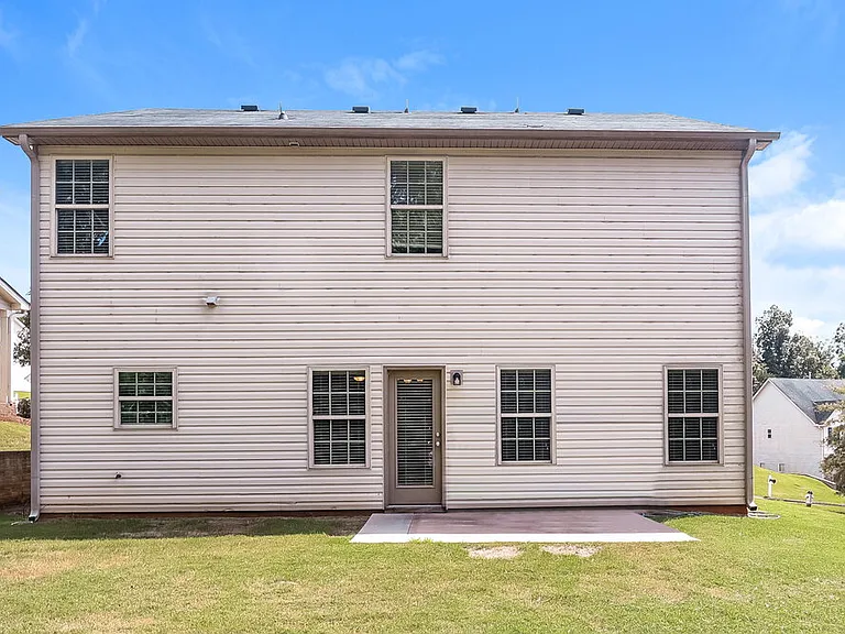 114 Saint Charles Pl — Photo 17