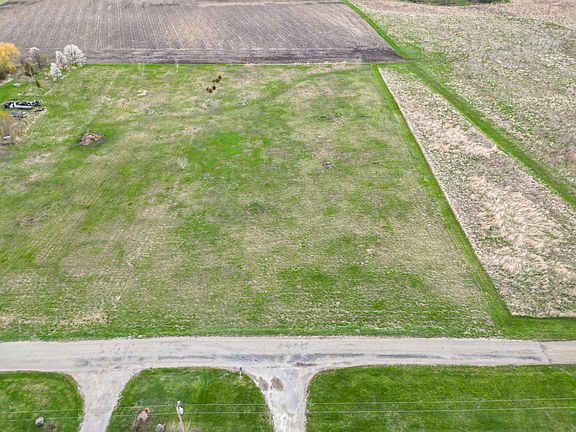 2nd image of 2273 N 3409th Rd