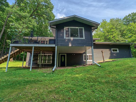 4th image of 200 Ridgewood Drive