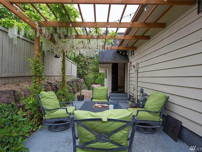 15908 71st Ave NE — Photo 21