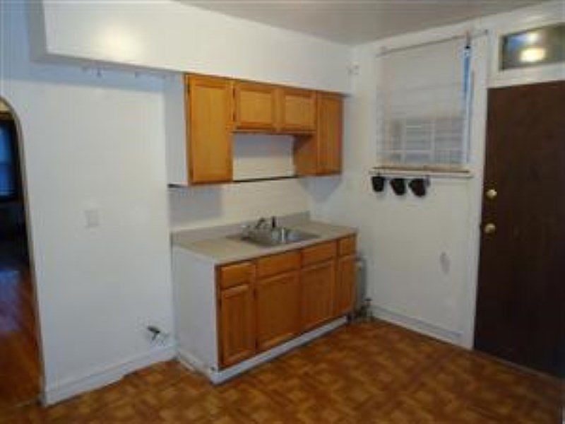 1st image of 6955 S Maplewood Ave #1