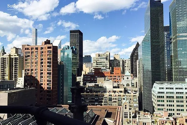 Rented by Sotheby's International Realty | media 75