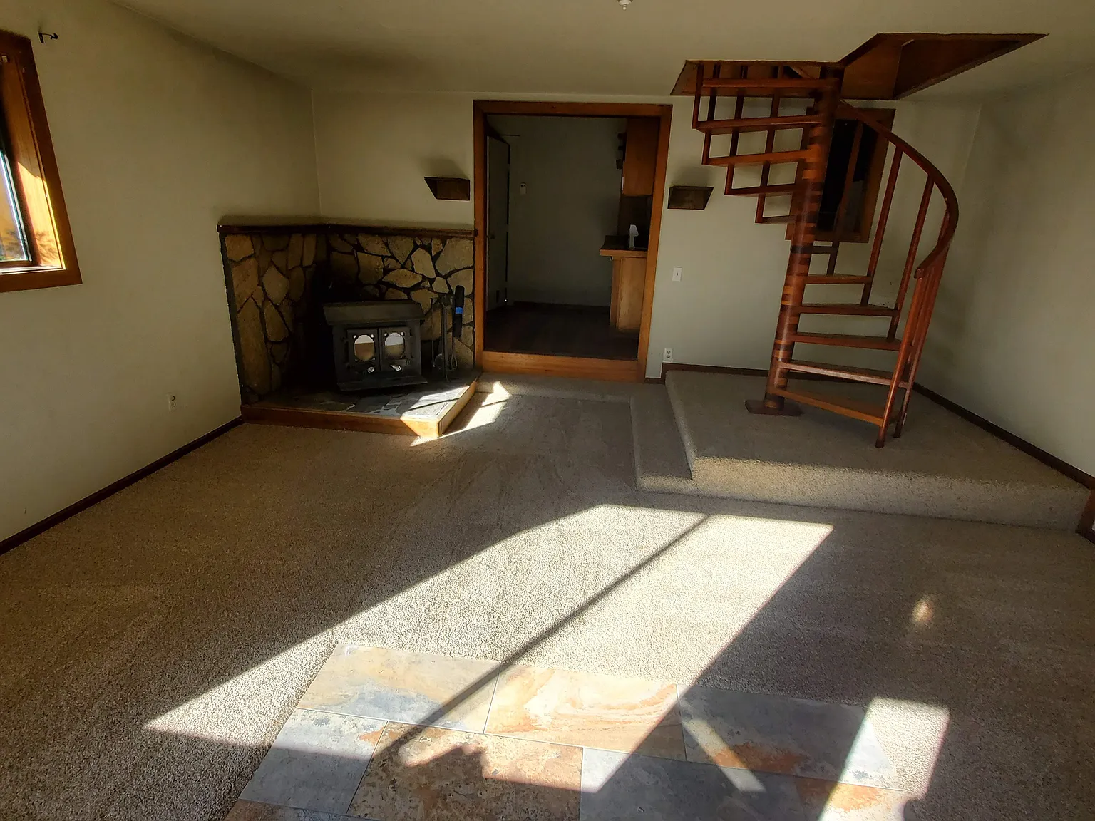 2 bed, 888 sqft, $2,950 — Photo 4