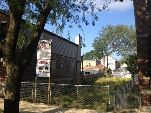 2nd image of 3361 S Union Ave