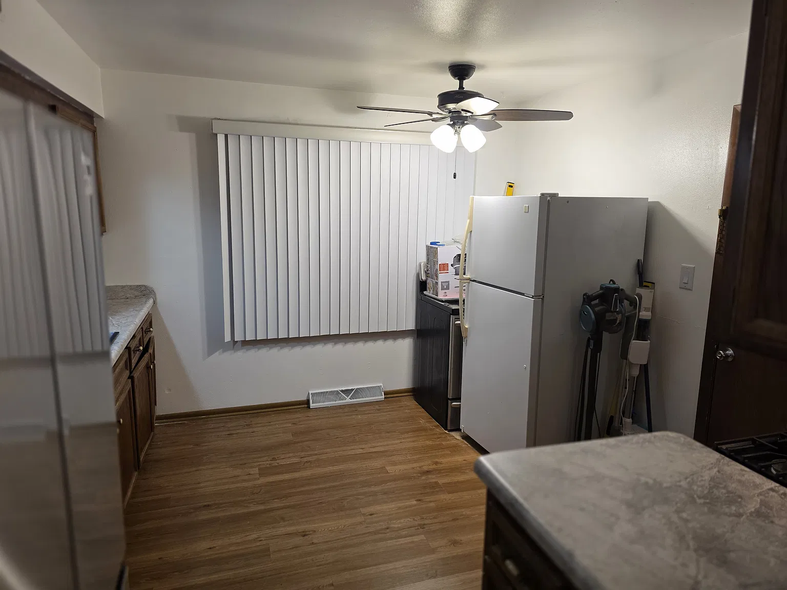 3 bed, $1,800 — Photo 3