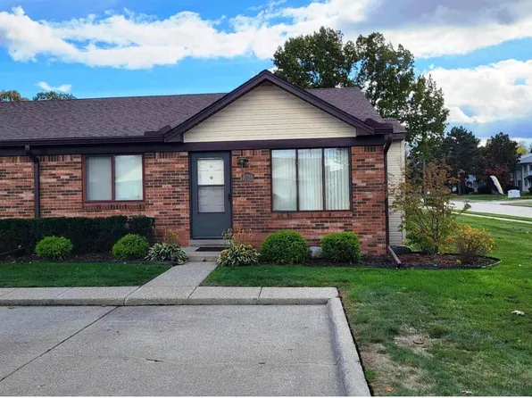 30766 Quinkert St, Roseville, MI 48066