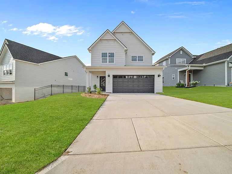 1621 Spring Berry Ln — Photo 32