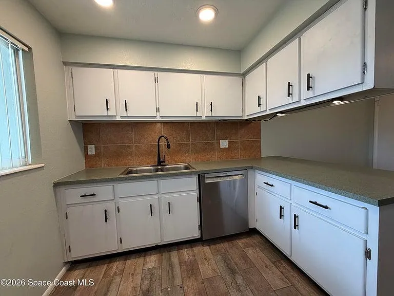 4185 David Dr #1 — Photo 6
