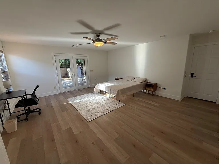 E Santa Fe Ln — Photo 4
