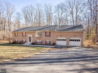 1820 Holland Cliffs Rd, Huntingtown, MD 20639