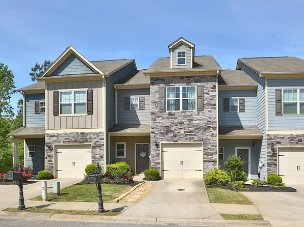 318 Valley Xing, Holly Springs, GA 30114