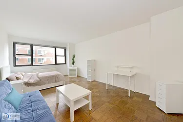 Rented by Metropolitan Property Group