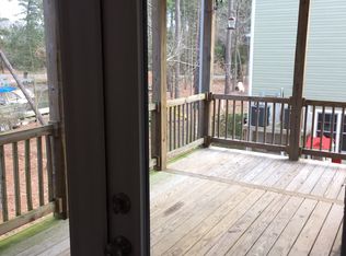 9297 Diane Ave, Hayes, VA 23072