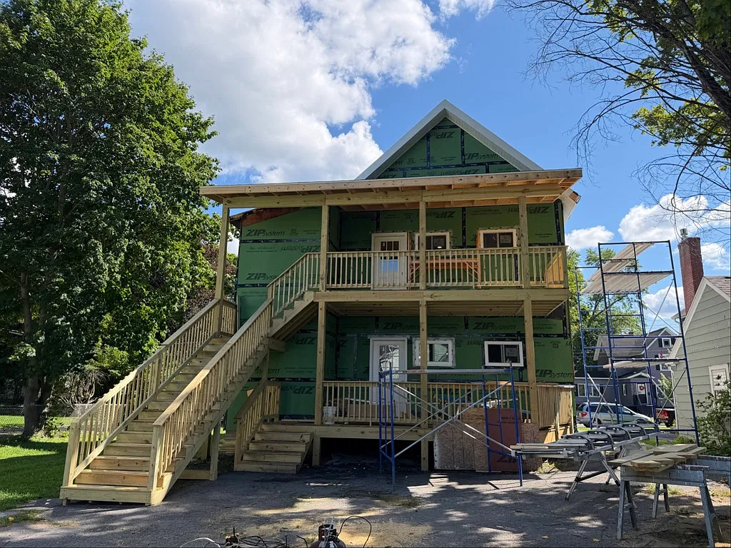 3 BR Apartment, Duplex, Located in Norwich, NY — Photo 1