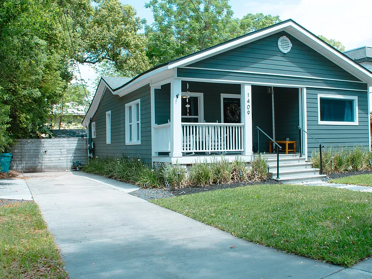 1409 E Gore St — Photo 1
