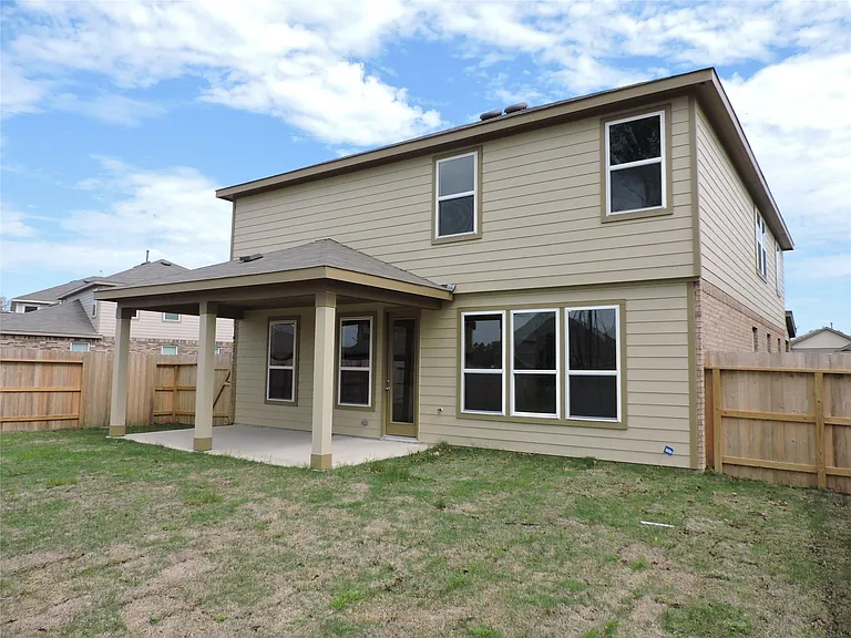 1122 Epworth Ct — Photo 5
