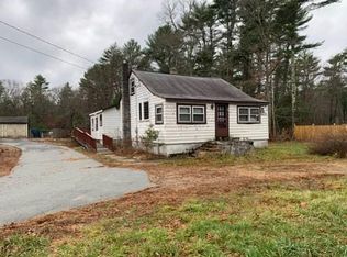 105 Chipaway Rd, East Freetown, MA 02717