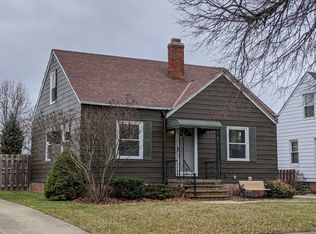 4392 Rockland Dr, Brooklyn, OH 44144