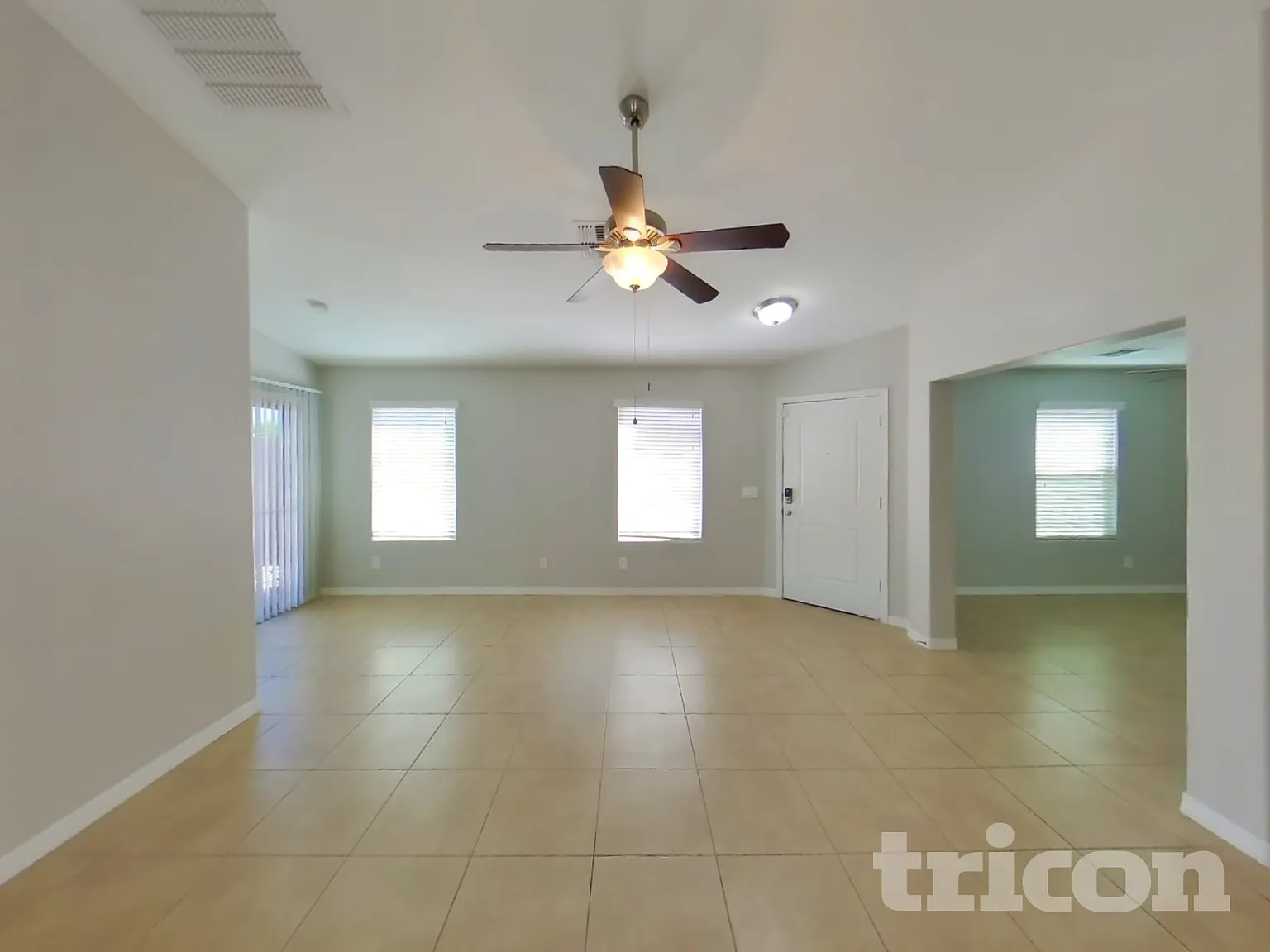 40260 Hopper Drive Maricopa AZ — Photo 2