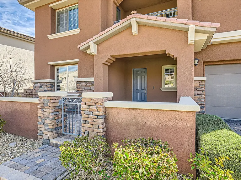 12165 Edgehurst Ct — Photo 25