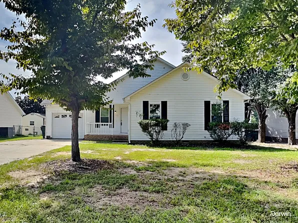 2209 Maybrook Dr, Raleigh, NC 27610