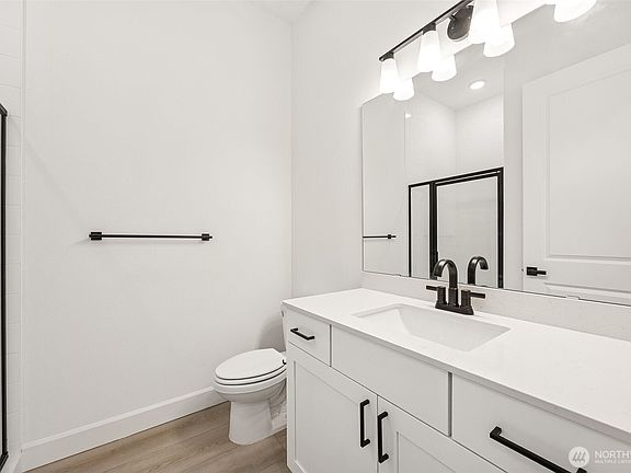 4th image of 10603 134th Avenue NE #102