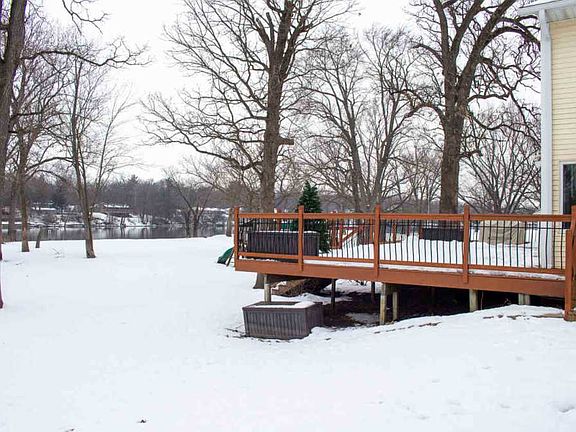 3rd image of 9936 Queen Oaks Dr