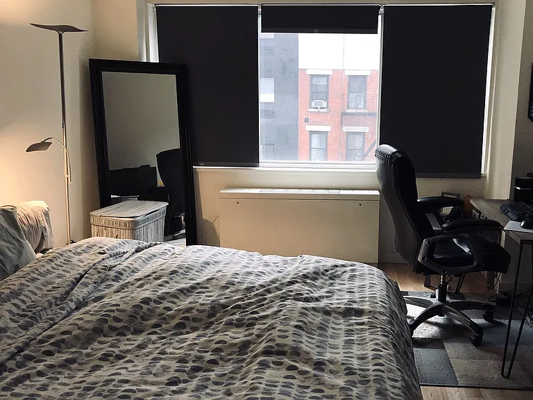321 E 48th St #6D — Photo 10