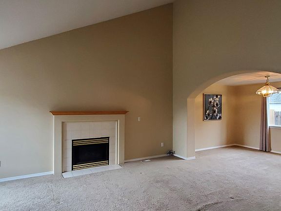 4th image of 9509 NE 131st Ave
