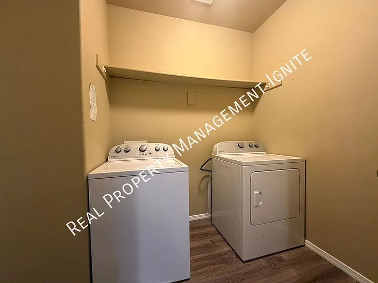 332 SW Antler Ridge Ct — Photo 14