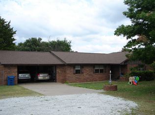 16 Two Mile Ln, McAlester, OK 74501
