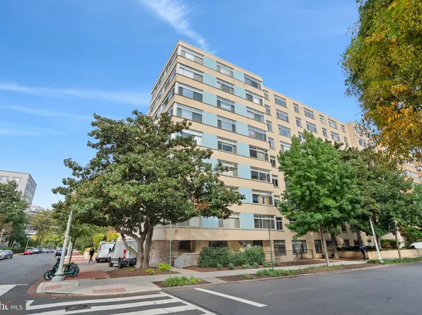 2401 H St NW APT 506, Washington, DC 20037
