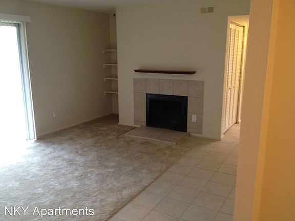 2nd image of 1002 Parkvale Ct APT 3