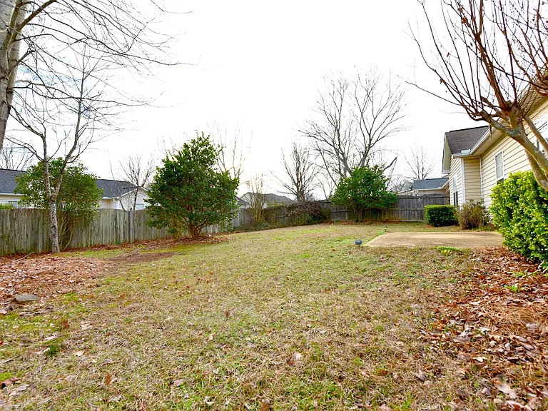 2192 Herndon St — Photo 10