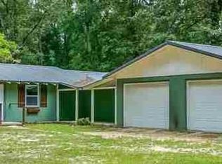 8632 Eight Mile Creek Rd, Pensacola, FL 32526