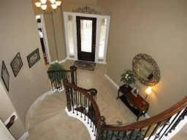 27 Wooded Path Pl, The Woodlands, TX 77382