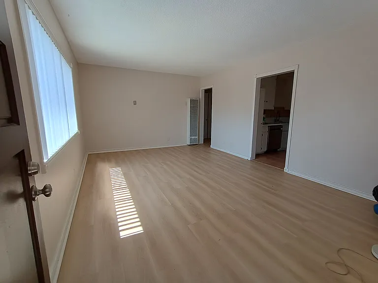 4227 W 133rd St #B — Photo 1