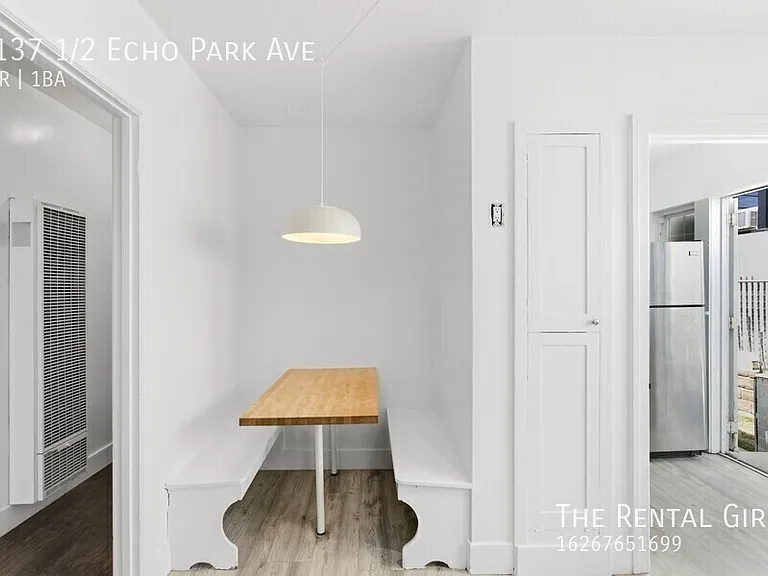 1137 1/2 Echo Park Ave — Photo 7
