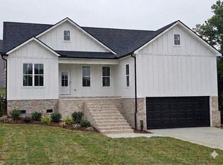 1025 Northside Dr, Dickson, TN 37055