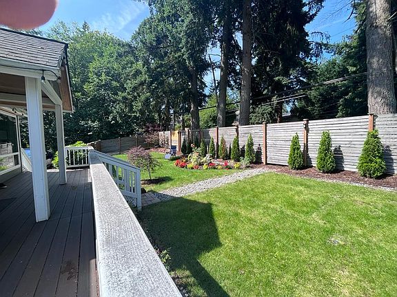 4th image of 9548 132nd Ave NE