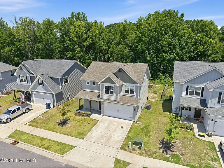 318 Dunston Rd — Photo 7