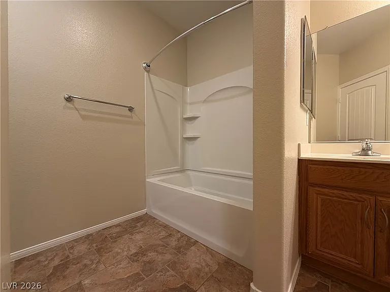 8361 Spruce Bay Ave — Photo 20