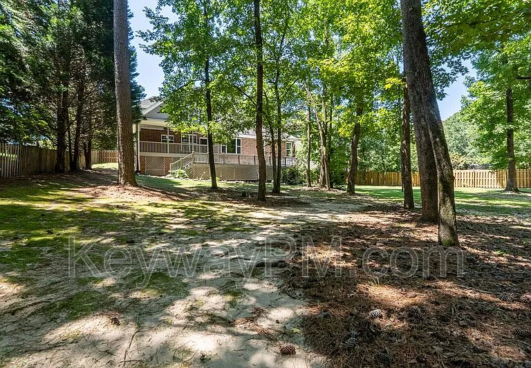 1091 Conn Dr — Photo 29