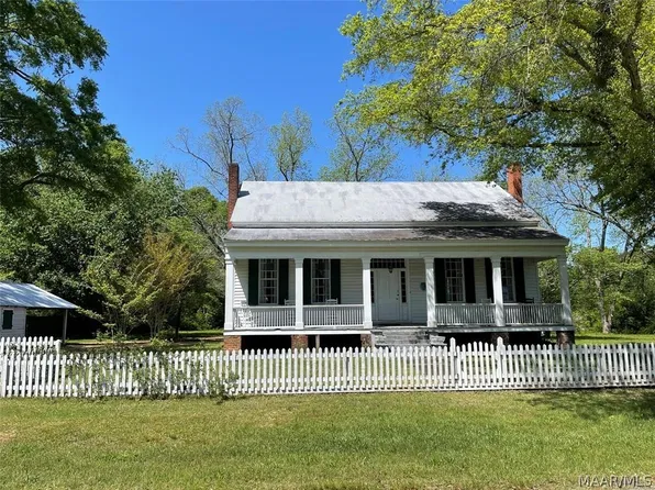 324 Centenary St, Selma, AL 36701