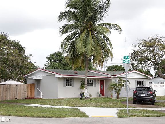 2nd image of 1131 NW 200th Ter